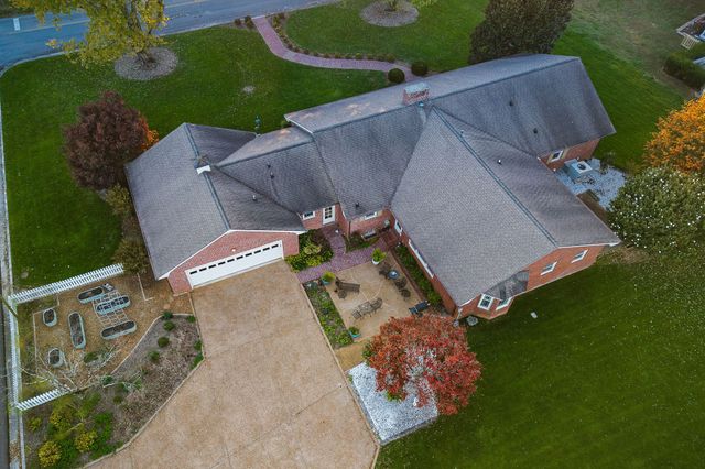 200 Westwood 4th Ave, Mcminnville, TN 37110