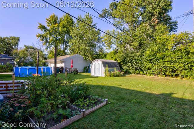 3907 Gardner Avenue, Berkley, MI 48072