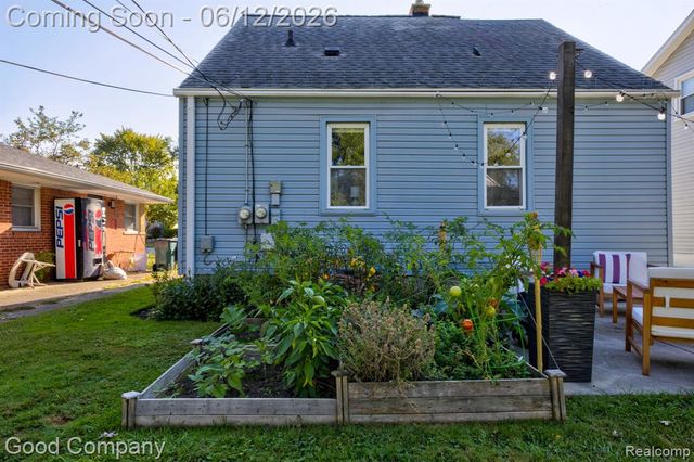3907 Gardner Avenue, Berkley, MI 48072