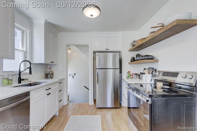 3907 Gardner Avenue, Berkley, MI 48072