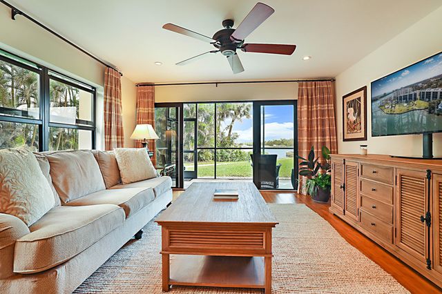 300 Intracoastal Place 101, Jupiter, FL 33469