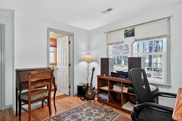 3 Patriot Dr, Northborough, MA 01532