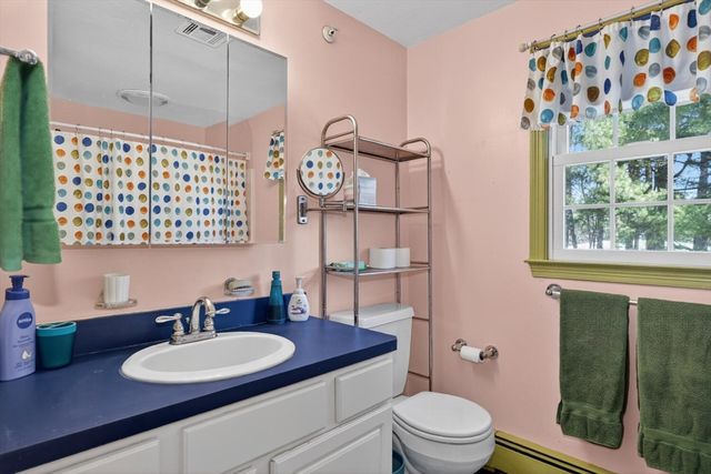 3 Patriot Dr, Northborough, MA 01532