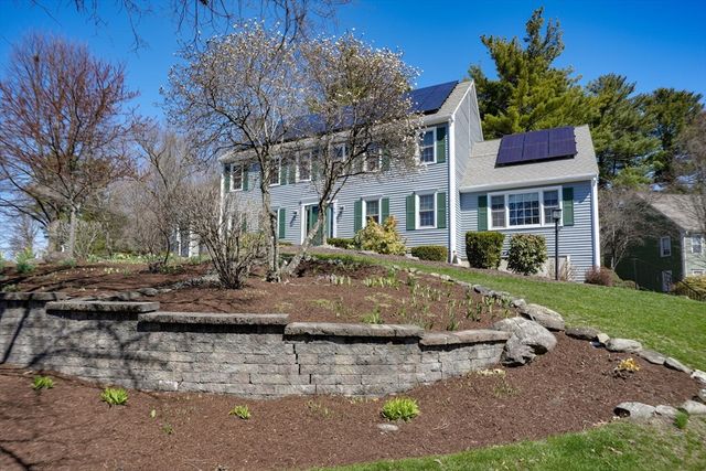 3 Patriot Dr, Northborough, MA 01532