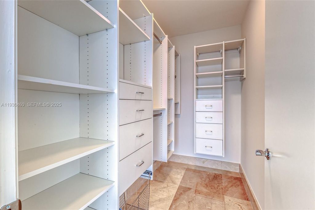 Image 25 of property listing at 1830 S OCEAN DR 4601, Hallandale Beach, FL 33009