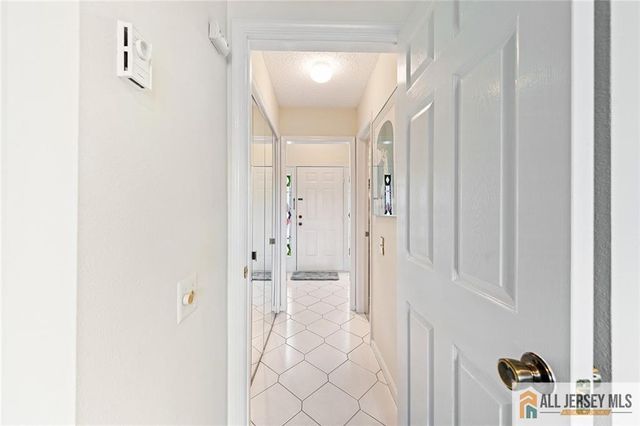 664 Azalea Plaza 664B, Monroe, NJ 08831
