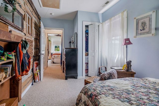 179 Holiday Ln, Sparta, TN 38583