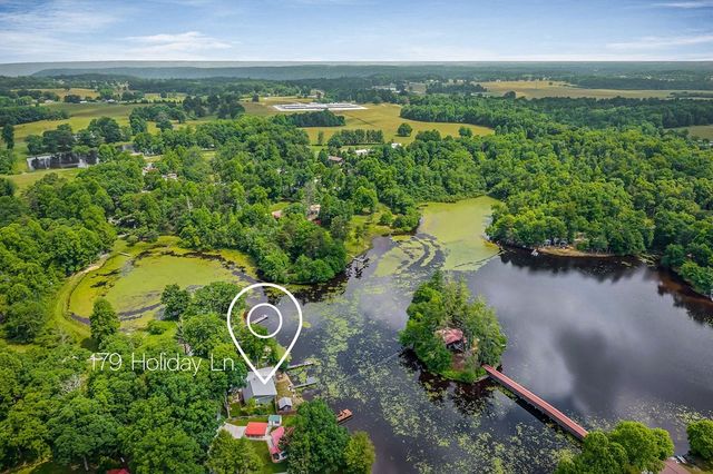 179 Holiday Ln, Sparta, TN 38583