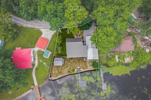 179 Holiday Ln, Sparta, TN 38583