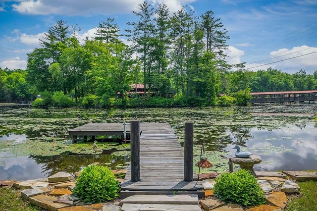 179 Holiday Ln, Sparta, TN 38583