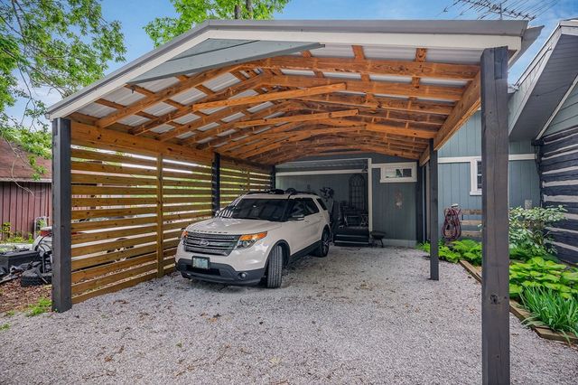 179 Holiday Ln, Sparta, TN 38583