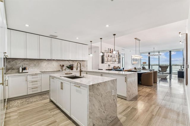3101 BAYSHORE BOULEVARD 1402, Tampa, FL 33629