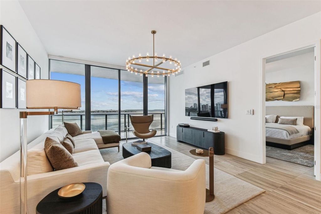 3101 BAYSHORE BOULEVARD 1402, Tampa, FL 33629