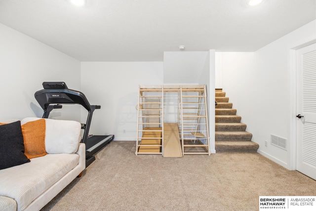 5804 N 183rd Street, Elkhorn, NE 68022