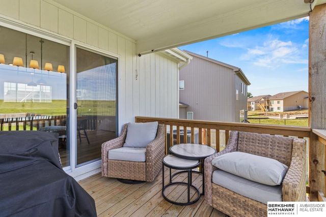 5804 N 183rd Street, Elkhorn, NE 68022