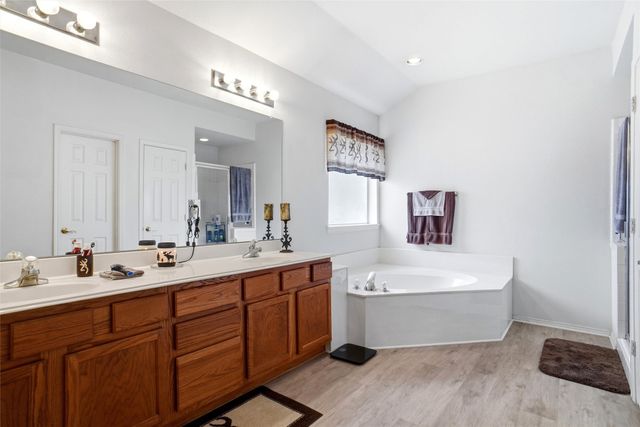 1801 Manten Boulevard, Denton, TX 76208