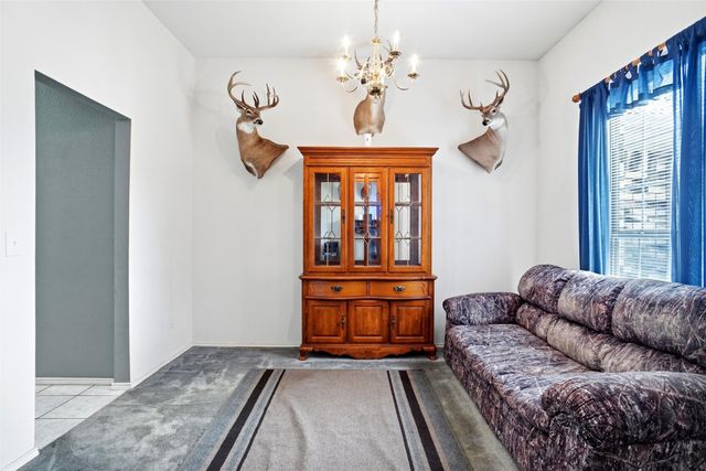 1801 Manten Boulevard, Denton, TX 76208