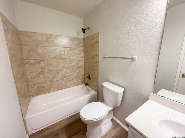 815 GRANTS CYN, San Antonio, TX 78251