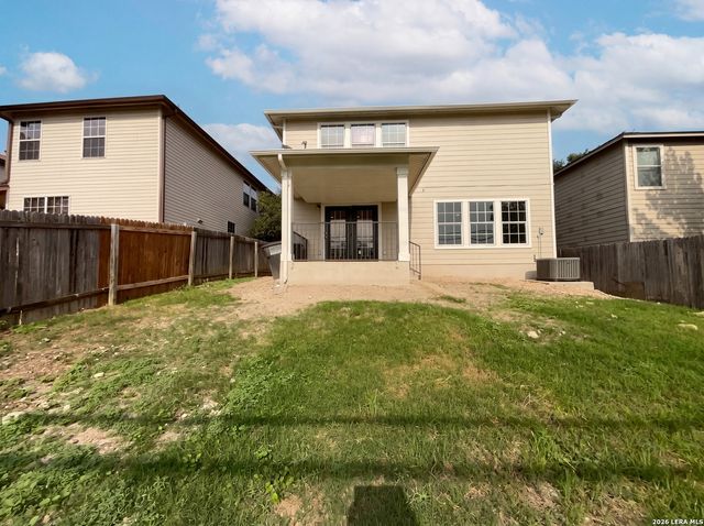 815 GRANTS CYN, San Antonio, TX 78251