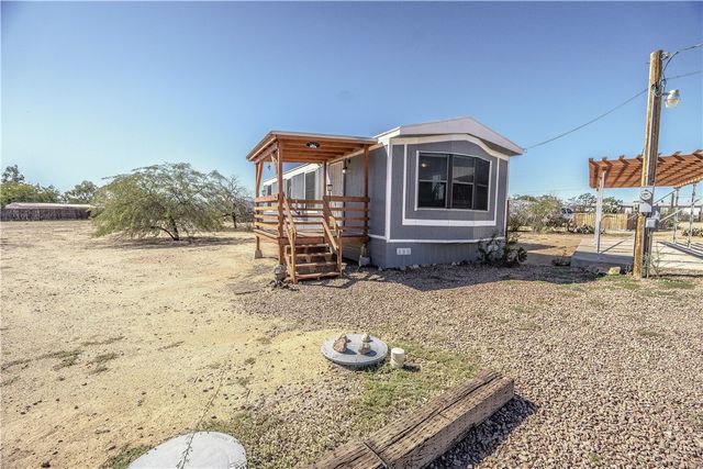 5384 W Brook Drive, Golden Valley, AZ 86413