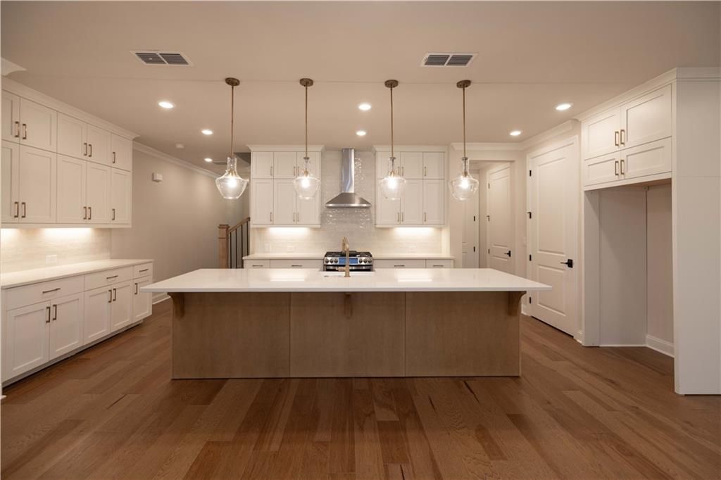 149 Wards Crossing Way 10, Johns Creek, GA 30022