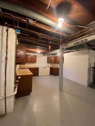 305 4th Street SW, Pine Island, MN 55963