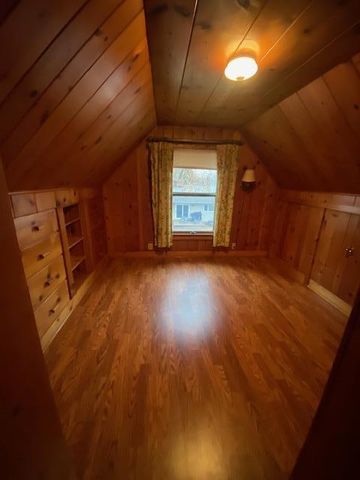 305 4th Street SW, Pine Island, MN 55963