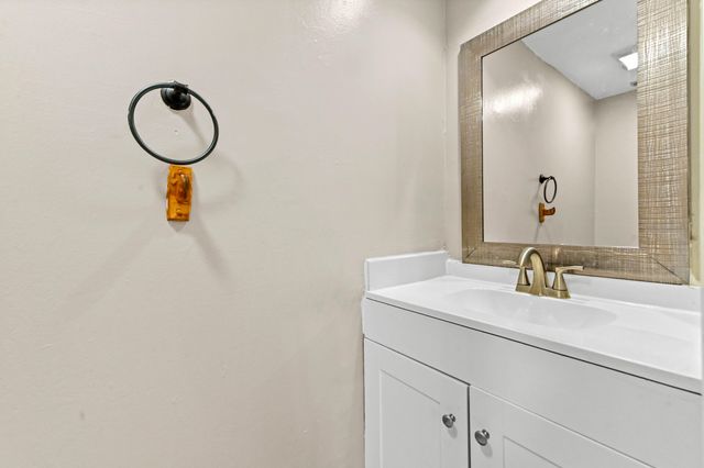 7904 SW 8th Street, North Lauderdale, FL 33068