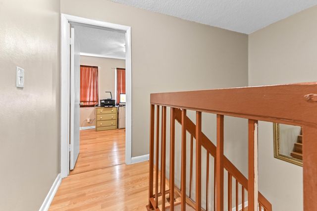 7904 SW 8th Street, North Lauderdale, FL 33068