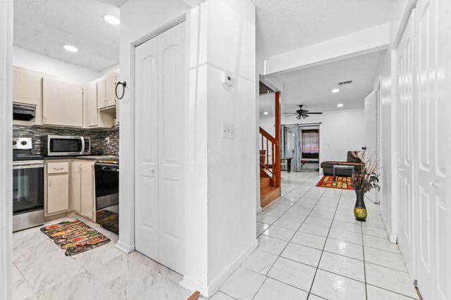 7904 SW 8th Street, North Lauderdale, FL 33068