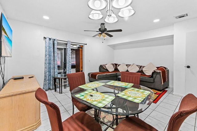 7904 SW 8th Street, North Lauderdale, FL 33068
