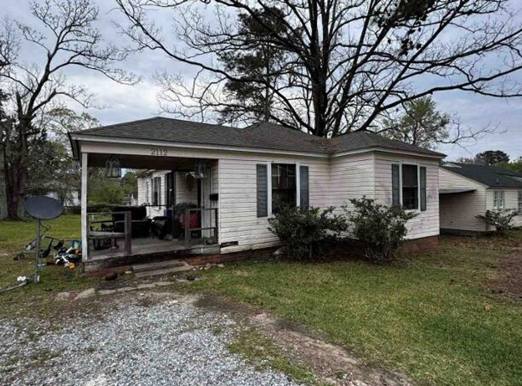 2112 Jean, Leesville, LA 71446