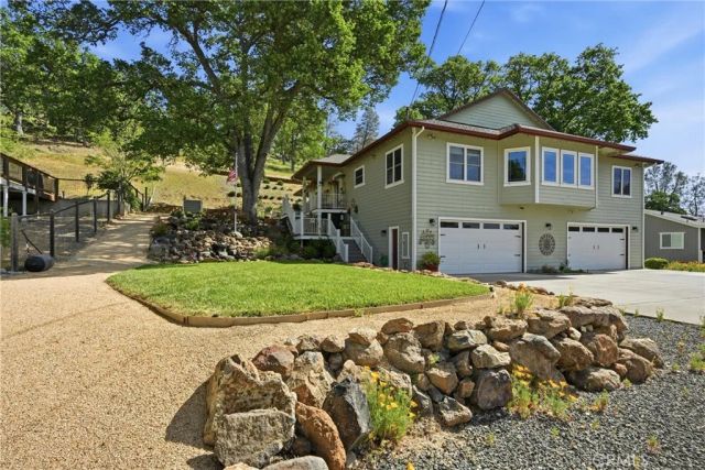 19614 Mountain Meadow North, Hidden Valley Lake, CA 95467