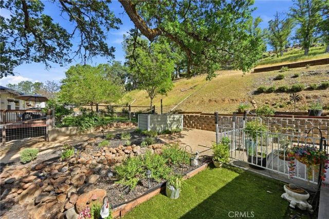 19614 Mountain Meadow North, Hidden Valley Lake, CA 95467