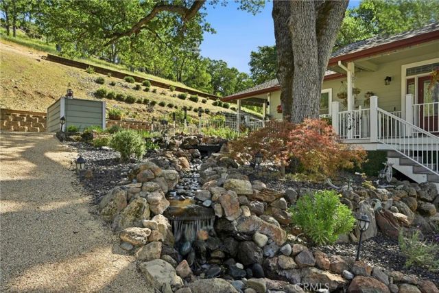 19614 Mountain Meadow North, Hidden Valley Lake, CA 95467