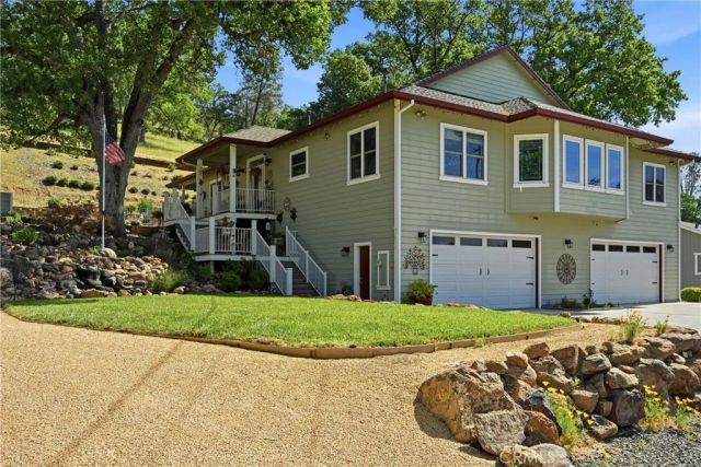 19614 Mountain Meadow North, Hidden Valley Lake, CA 95467