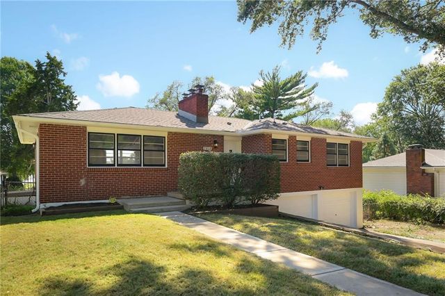 7919 Corona Avenue, Kansas City, KS 66112