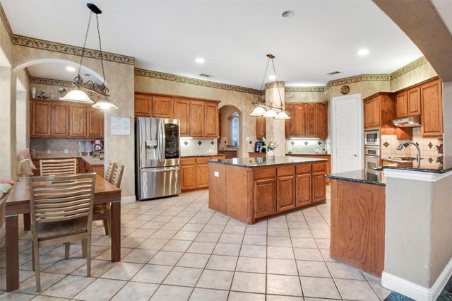 4811 Shannon Drive, Frisco, TX 75034