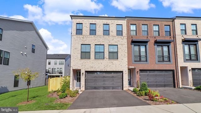 43595 FARRINGDON SQ, Broadlands, VA 20148
