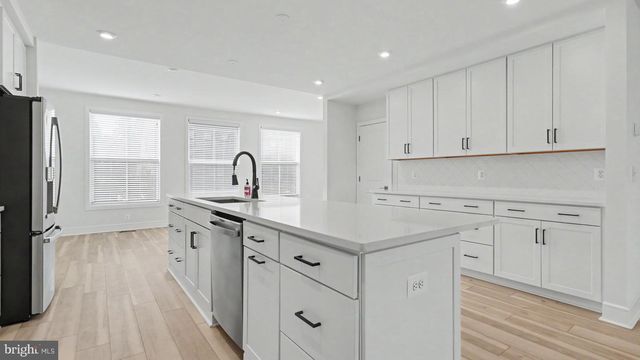 43595 FARRINGDON SQ, Broadlands, VA 20148