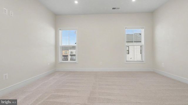 43595 FARRINGDON SQ, Broadlands, VA 20148