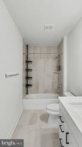43595 FARRINGDON SQ, Broadlands, VA 20148