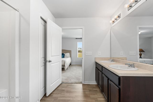 1568 W New Carraway Place SE, Bolivia, NC 28422