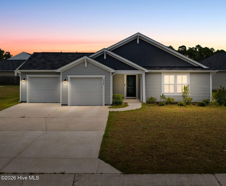1568 W New Carraway Place SE, Bolivia, NC 28422