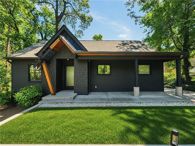 439 Oak Drive, Pine Lake, GA 30072