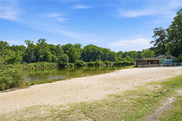 439 Oak Drive, Pine Lake, GA 30072