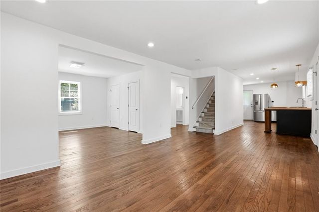 439 Oak Drive, Pine Lake, GA 30072