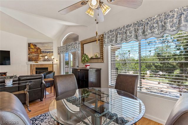 4920 Black Bear Road 204, Las Vegas, NV 89149