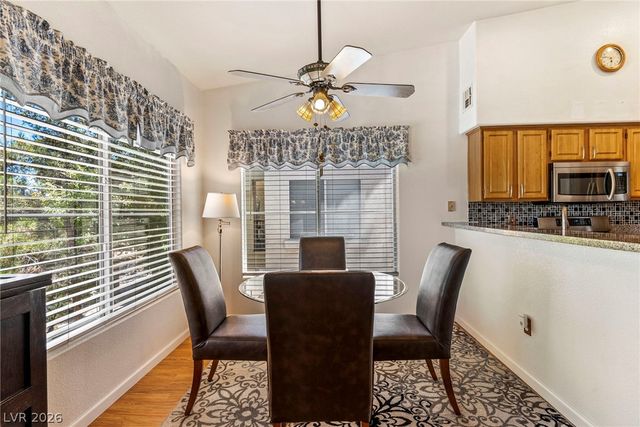 4920 Black Bear Road 204, Las Vegas, NV 89149