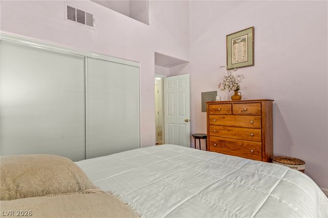 4920 Black Bear Road 204, Las Vegas, NV 89149
